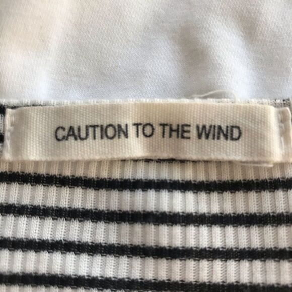 Caution To The Wind Knotted Striped Tank - Picture 4 of 5